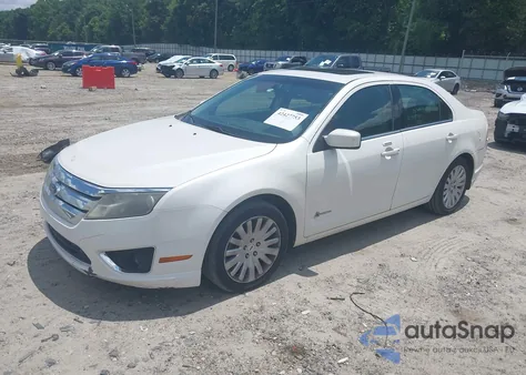 2010 Ford Fusion Hybrid из США, поврежденный, VIN 3FADP0L31AR179076